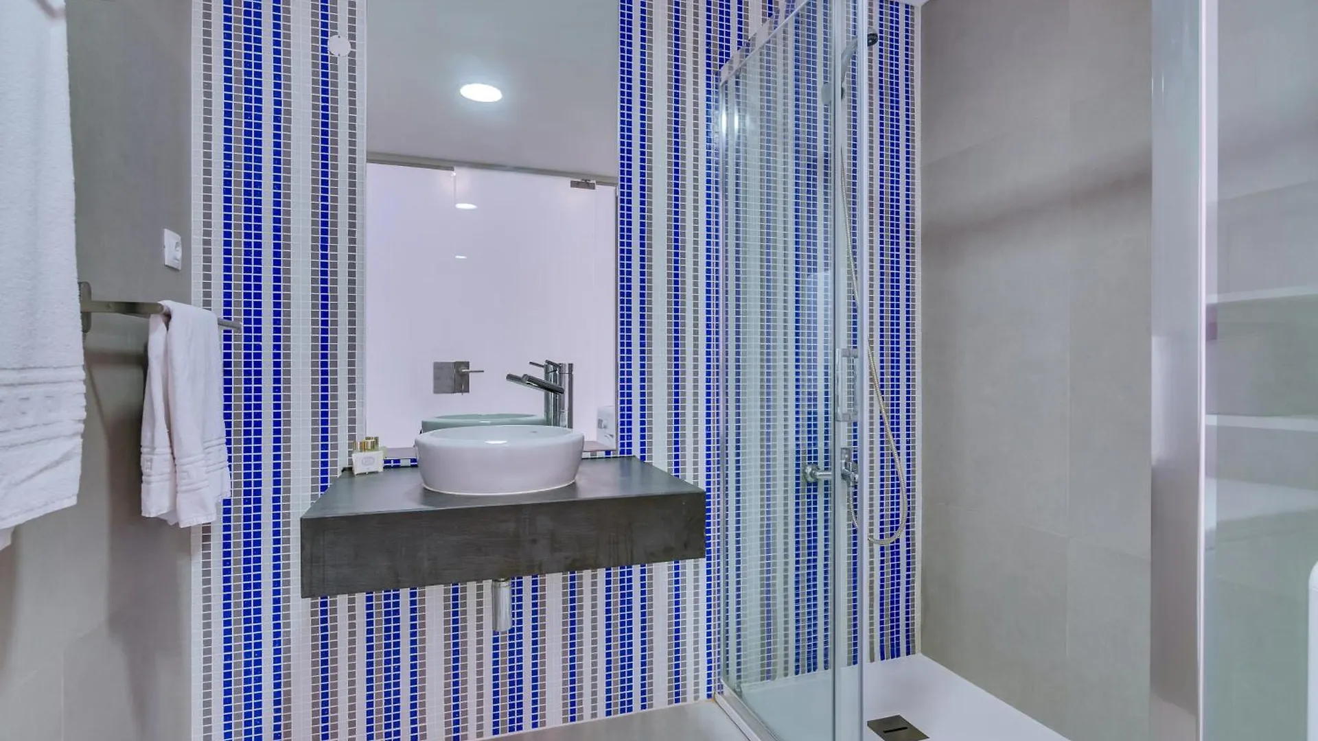 Side Villas - 1Bdr Retreat With Bbq & Patio Quarteira