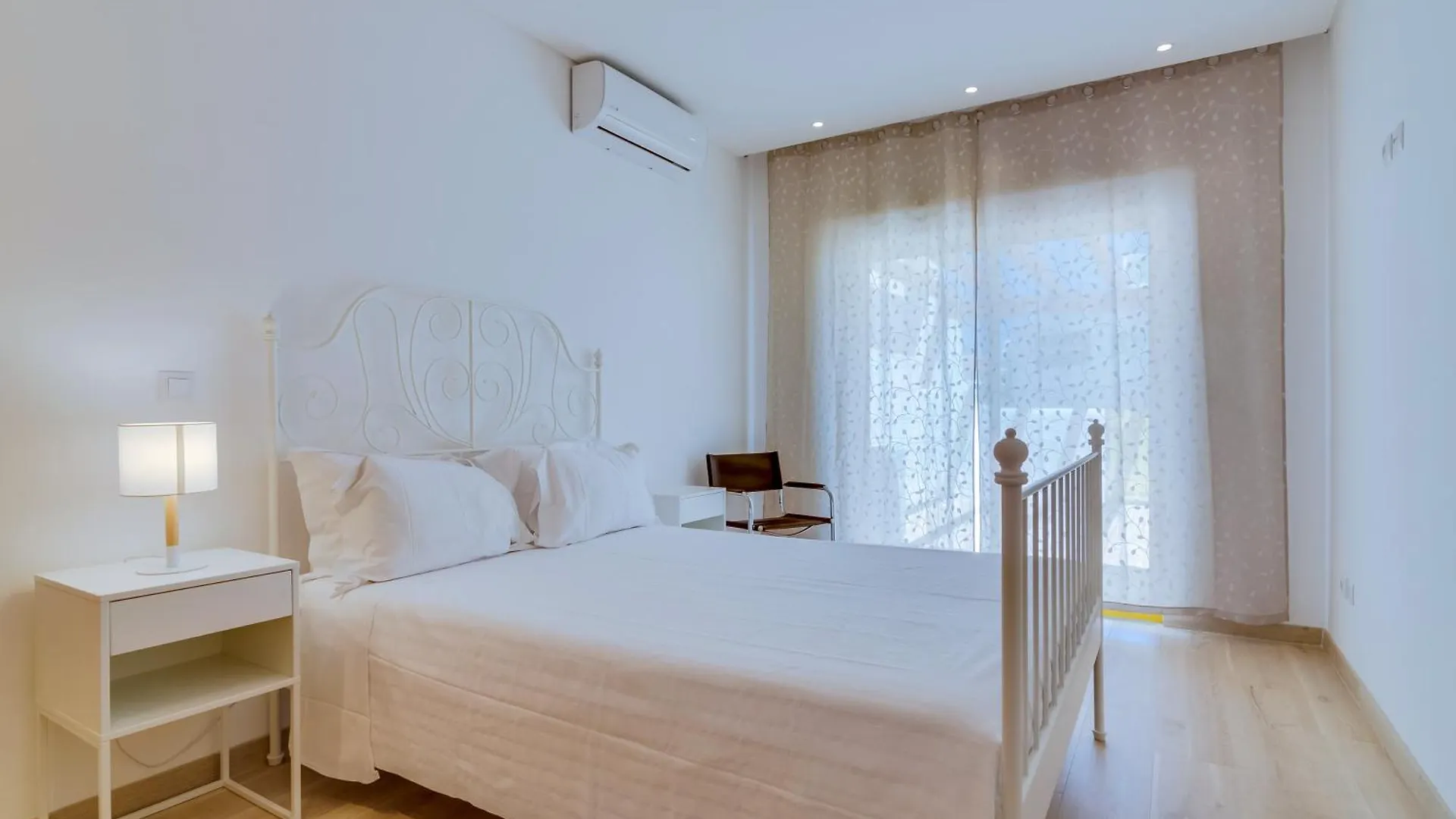 Side Villas - 1Bdr Retreat With Bbq & Patio Quarteira Portugal