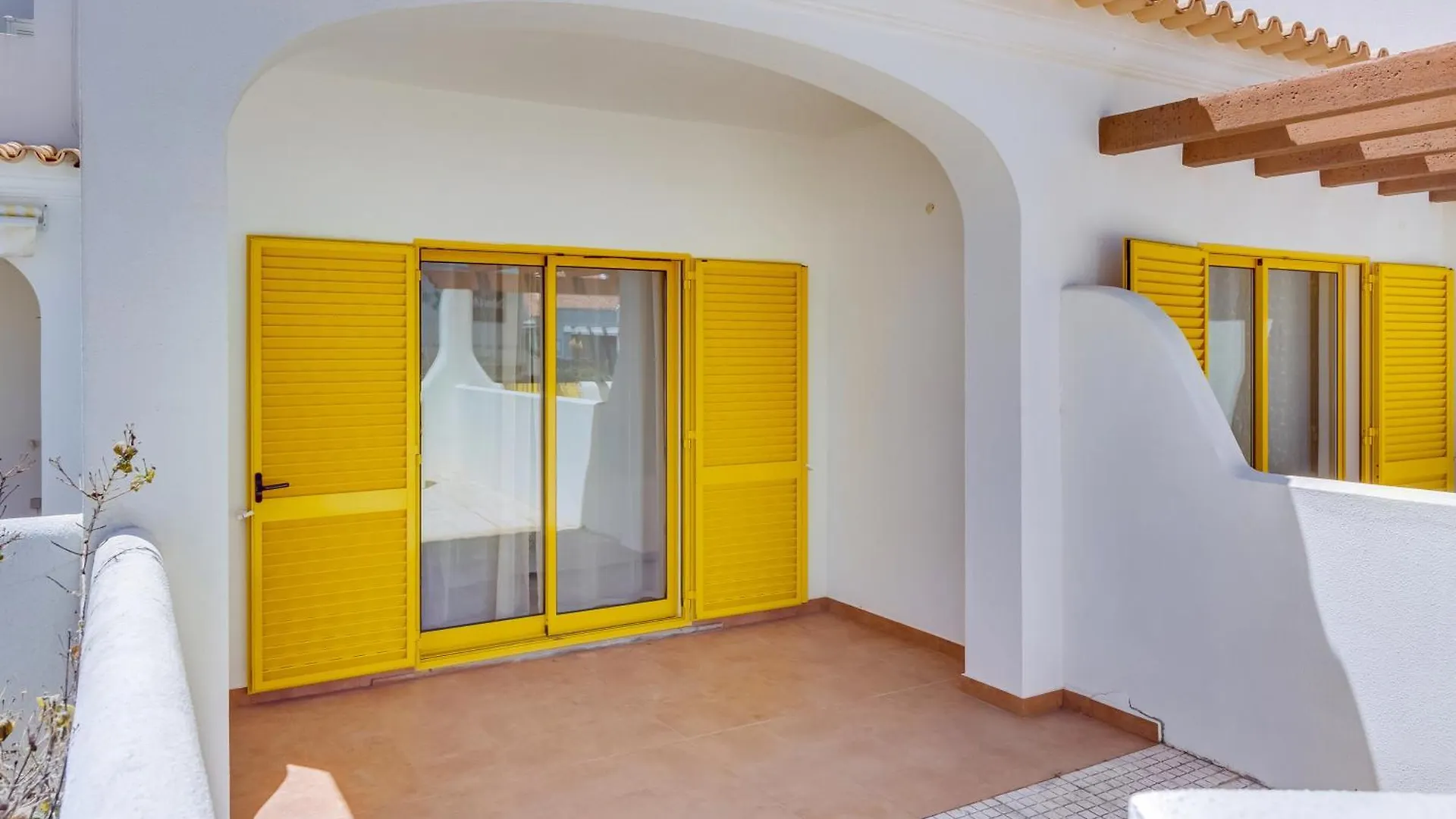 Side Villas - 1Bdr Retreat With Bbq & Patio Quarteira